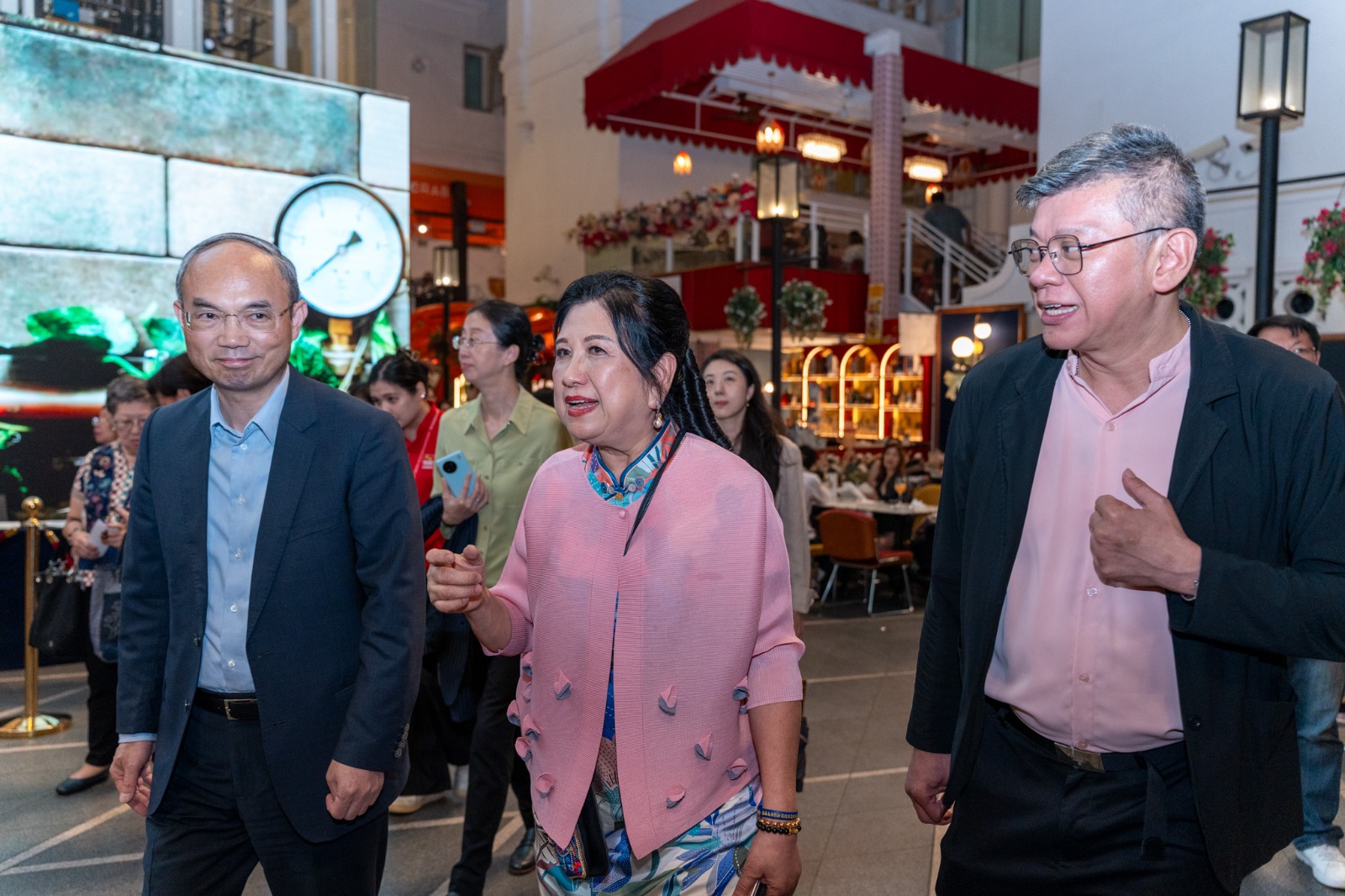 WhatsApp Image 2025 12 19 at 6.20.21 PM (1)